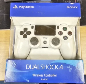 Mando Inalámbrico Fabricante Original Playstation PS4 DualShock 4 - Blanco Glaciar - Imagen 1 de 1