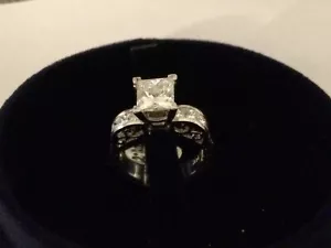 2.12 Ctw Princess Cut 14 K White Gold Engagement Ring 1.62 Ct Cntr - Picture 1 of 9