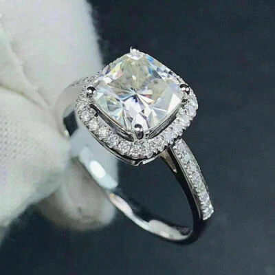 14 Karat Weißgold Verlobungsring 3,15 kt Kissenschliff Moissanit Größe 6,5 - Bild 1 von 4