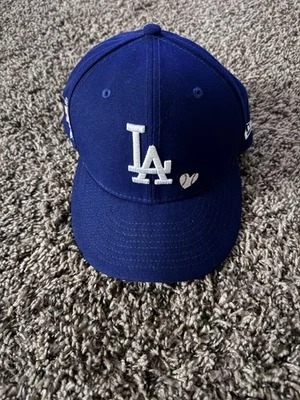 Sombrero de la Serie Mundial 1988 La Dodgers Love And Hustle = Juego Nueva Era Equipado 7 1/2 Foto 1 de 4