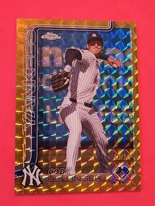 CODY BELLINGER 2025 TOPPS CHROME GOLD GEOMETRIC REFRACTOR /50 YANKEES - Picture 1 of 3