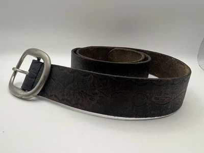 Cinturón Aeropostale 4916 Marrón Cuero Tooled Hebilla Plateada Western Boho Mujeres EE. UU. M Foto 1 de 4