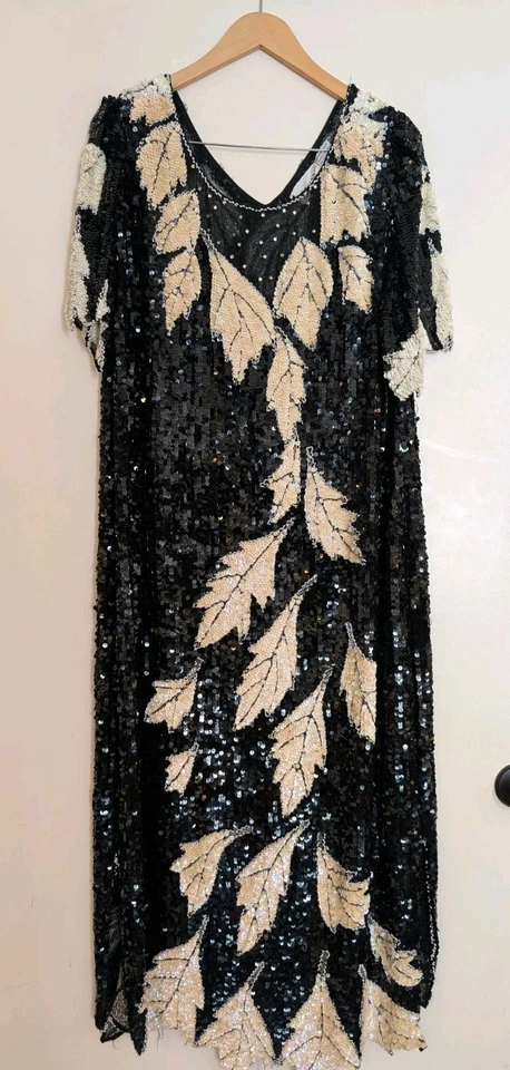 复古 Womans SHO MAX 100% 真丝串珠亮片黑色白色叶子连衣裙尺寸 3X  — 第 1/4 张图片