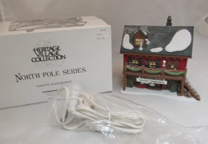 Dept 56 North Pole SANTA'S WOODWORKS #5628-6 W/BOX & Working Light ! - Picture 1 of 8