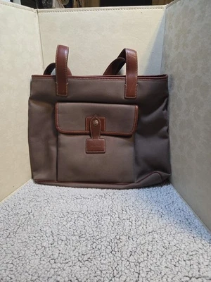 Bolso de Mano Cole Haan Grande Foto 1 de 4