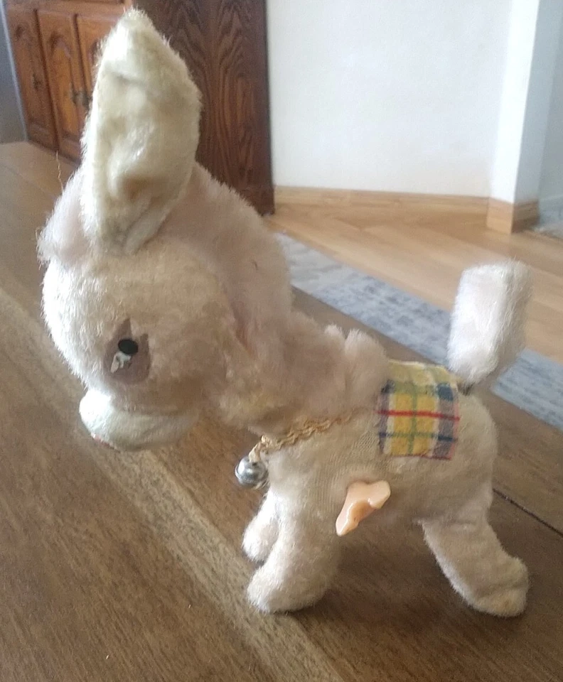 DE COLECCIÓN AÑOS 50 FIELTRO PELUDO CUERDA ESPALDA PATEANDO COLA GIROS DONKEY hecho en JAPÓN Foto 1 de 4