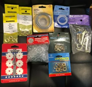 US Hardware RV Rosette Button Washers Brass Locknuts Steel Wire Brackets #2114 - Foto 1 di 4
