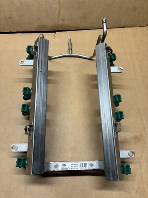 Land Rover Discovery 1999-2004 2 rieles de combustible con inyectores ERR6889/A Foto 1 de 4