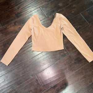 Camisa Lululemon Align Manga Larga Taupe Desnudo Talla 4 Mujer Top Usada en Excelente Condición Etiqueta Quitada - Imagen 1 de 2