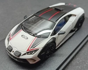 LAMBORGHINI HURACAN STERRATO 2023 BIANCO PHANES OPACO Looksmart LS542B - Foto 1 di 2