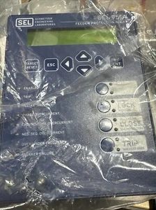 New SCHWEITZER ENGINEERING SEL-751A PROTECTION RELAY 751A01A0X0X75850200 - Picture 1 of 5