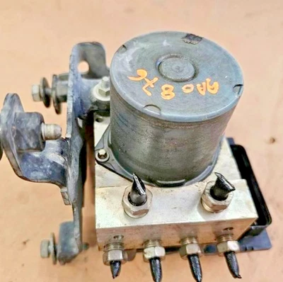 Chevrolet Silverado 1500 2009-2013 ABS conjunto de módulo de bomba de freno antibloqueo OEM Foto 1 de 4