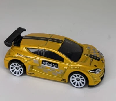 Hot Wheels Nightburnerz Renault Sport Megane Trophy Yellow 1:64 LOOSE Ty88 - Image 1 of 4