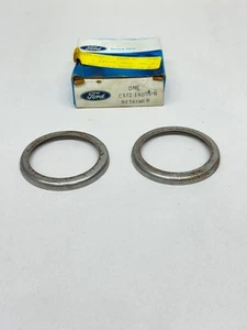 NOS 1964 - 1972 Ford F100 F250 Bronco 4x4 Lockout Retainers C4TZ-1A055-B - Pair - Picture 1 of 2
