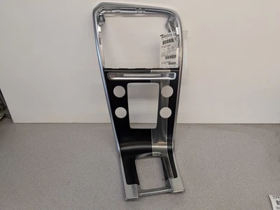 Volvo 2011-2017 XC60 Dash Trim Panel R-Design LHD 31389131 *Some Flaws* Foto 1 de 4