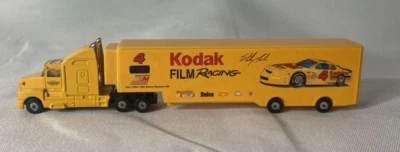 Semirremolque NASCAR Kodak Film Racing #4 réplica Morgan-McClure Motorsports 1997 Foto 1 de 4