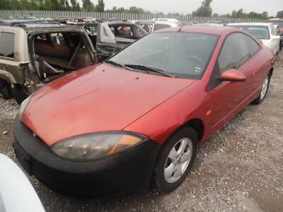 Rejilla superior usada se adapta a: Mercury Cougar 1999 grado superior A Foto 1 de 4