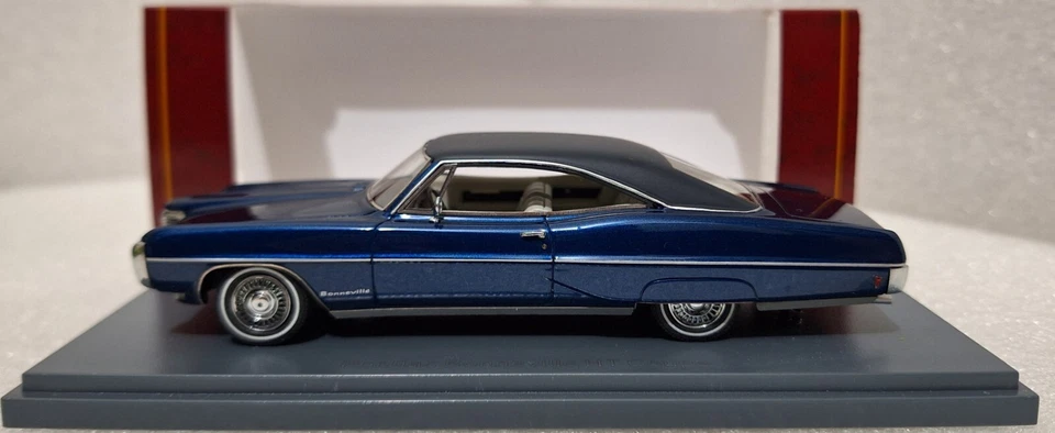 Pontiac Bonneville HT Hard Top Coupe 1968 Blue 1:43 Neo  44113 1 of 500 PCS - Image 1 of 4