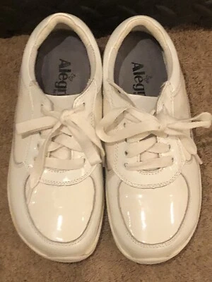 Туфли для кормления Alegria медсестра на шнуровке белая лакированная кожа комфорт размер 35 CIN-600 - Изображение 1 из 4