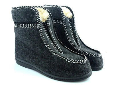 Women's & Men's Winter Slippers Sheep Wool Cabin Shoes Felt Loafers  - Image 1 of 4