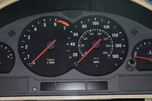 BMW E31 850 CSi instrument cluster MPH UK/USA spec. - Picture 1 of 8