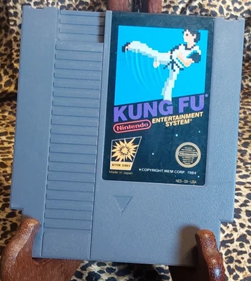 Kung Fu 5 Screw NES Nintendo 1985  -NOT TESTED - Image 1 of 4