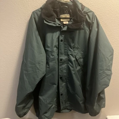 Field And Stream Green Men’s Waterproof Rain Jacket Hooded Hunting Size XL - Image 1 of 4
