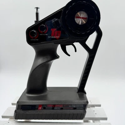 Traxxas TQ AM 2 Channel 27mHz Blue TRANSMITTER ONLY Powers On W/antenna - Image 1 of 4