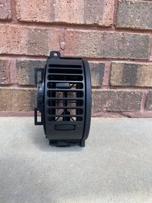 DASH AIR VENT INFINITI G35 2003 2004 2005 2006 CENTRO IZQUIERDO (2910)32D Foto 1 de 4