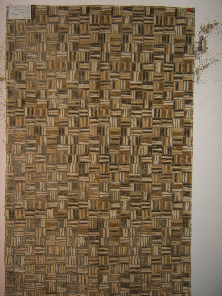 Lee Jofa, Oscar de la  Renta, Woodcut Velvet, Geometric, 26" W 56" L, Clr Stone - Image 1 of 3