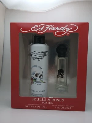Christian Audigier Ed Hardy Skulls & Roses 男式淡香水除臭喷雾礼品套装 — 第 1/4 张图片