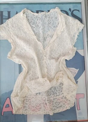 Antigua blusa de encaje blanco roto años 30 - botones de cristal - pequeña/mediana Foto 1 de 4