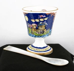 Fine Bone China Halcyon Days Owl & The Pussy Cat Nursery Egg Cup & Spoon - Picture 1 of 4