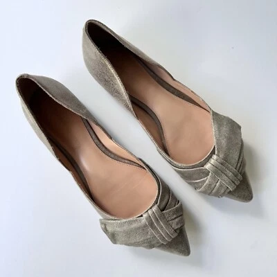 Sigerson Morrison Simona Punta Metálica Gamuza D’orsay Arco Plano 9.5 Foto 1 de 4