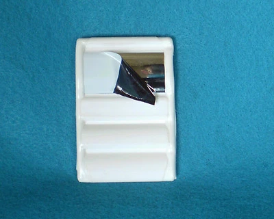 1999 2002 Chevrolet Silverado Crew Cab LH RR Cab Molding 88937517 GM1654111 - Image 1 of 4