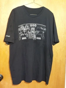 Camiseta para hombre Datsun Logo 240z tablero interior negra gráfica L/XL - Imagen 1 de 11
