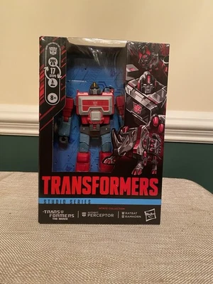 Transformers Studio Series 86 Target Exclusive  Perceptor & Ratbat - NO RAMHORN - Image 1 of 3