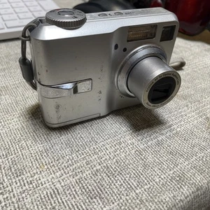 Kodak EasyShare C643 6.1MP Digital Camera 3X Optical Zoom Silver Tested ~READ~ - Picture 1 of 10