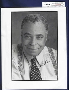 James Earl Jones Autographed 8x10 B&W Photo Hollywood TV Actor JSA COA - Picture 1 of 1
