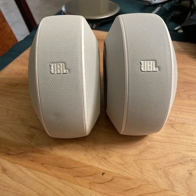 JBL Pebbles USB Powered PC Computer Speakers Silver Pre-Owned; Tested, Works - Image 1 of 4