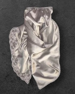 Maidenform Sweet Nothings Shiny Gray Lace Trim Antron Nylon Half Slip M NOS - Image 1 of 4