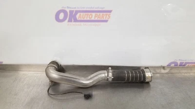 Tubo intercooler GMC Canyon 18 2018 2,8 L Foto 1 de 4