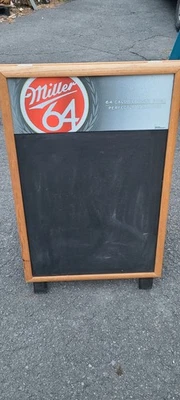 Letrero de pizarra de dos lados de pie MILLER 64 26" X 41" raro Foto 1 de 4