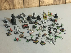 A28210 WARHAMMER FANTASY ORCOS Y DUENDES INCOMPLETOS Y LOTE DE BROCAS ARCO LANZA NOCTURNA - Imagen 1 de 17