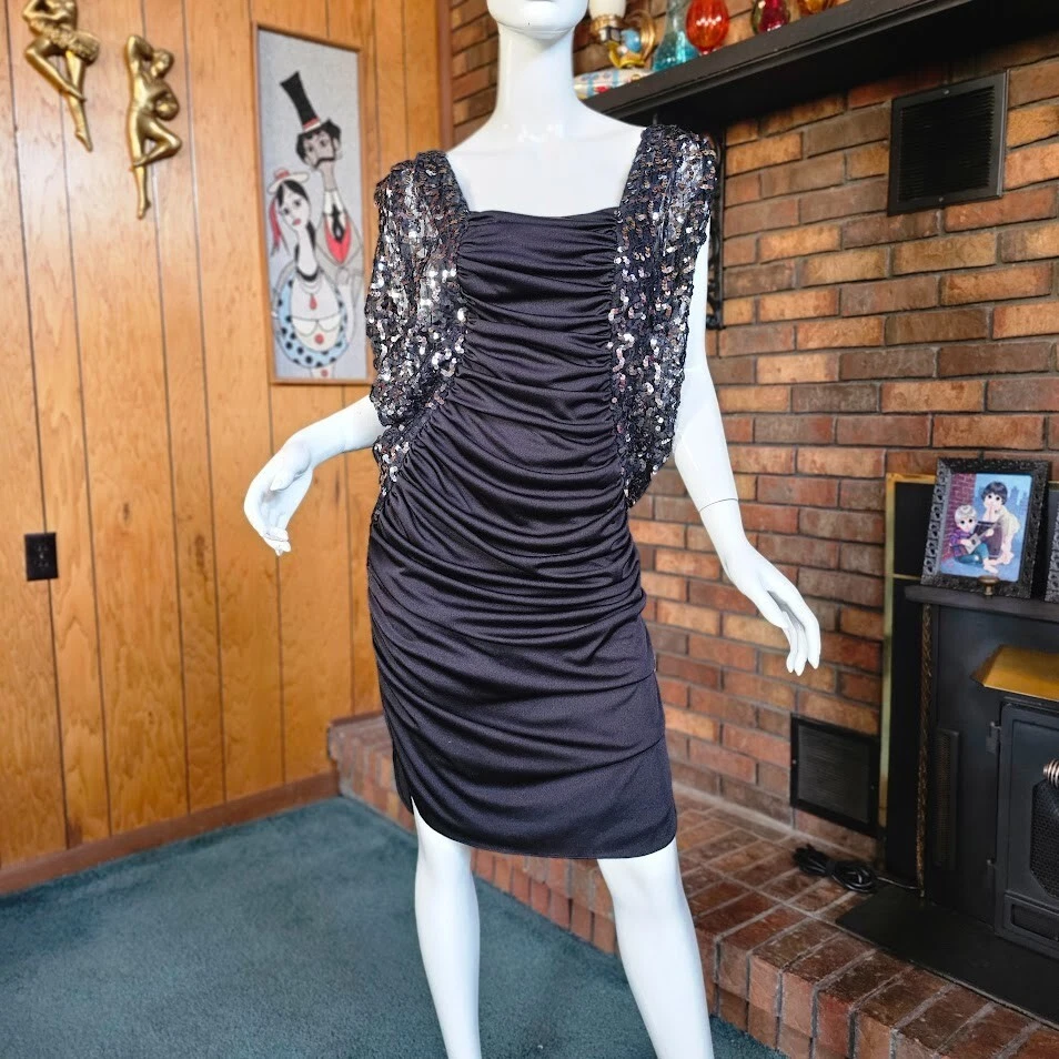 Vestido De Cóctel De Colección Años 70 Disco Ataúd Ala de Murciélago Lentejuelas Metálicas Nueva Hoja Samir S/M Foto 1 de 4