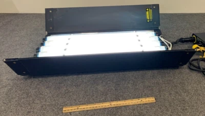 Kino Flo FIX 4804/FIX 2404 Series 4 Bank Lighting System (Unit Only) - Image 1 of 4