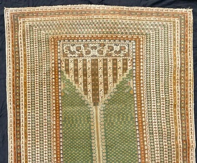 fine antique Ghiordes Ottoman Turkish prayer rug mihrab tapis priere turc green  - Photo 1/4
