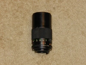 Cosina 200mm 1:4 Lens MC Cosinon-T Manual Focus GREAT COND. - Picture 1 of 3