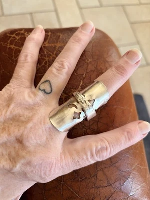 Anillo de silla de montar Bon Spoon Foto 1 de 4