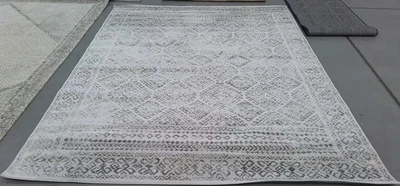 Tapete de manchas traseiras marfim/cinza 8'-0" x 10'-0", preço reduzido 1172784515 TUL264A-8 - Imagem 1 de 4